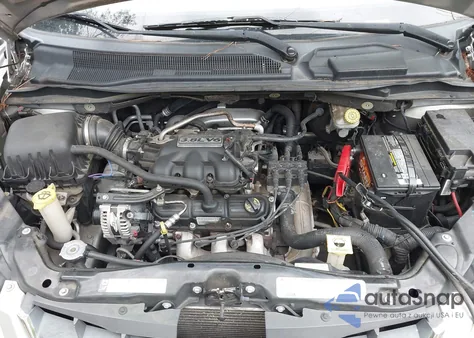 2010 Chrysler Town & Country Touring из США, поврежденный, VIN 2A4RR5D18AR472459